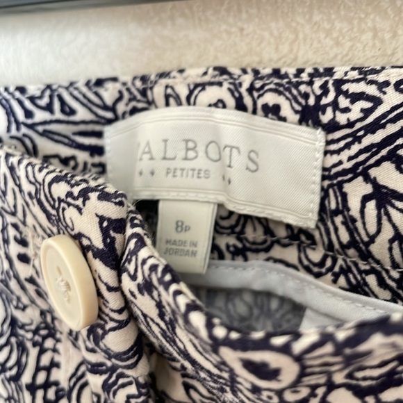 Talbots‎ Petites Floral Pants - Picture 3 of 8